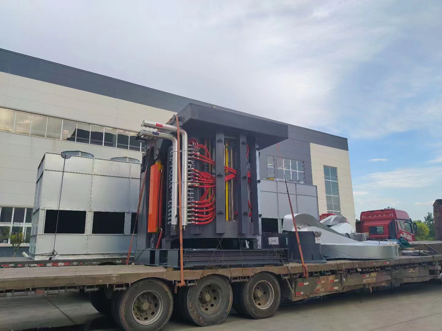 10-ton steel shell furnace shipped to Iraq